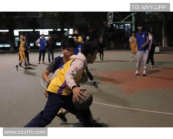 罗威率队勇夺佳绩展现当家球星风采足球赛场激情再燃